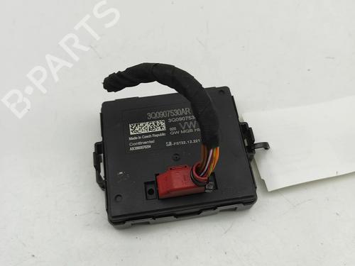 Used Electronic module Electronic module VW CRAFTER Van (SY_, SX_) 2.0 TDI FWD (SYB, SYC, SYD) (140 hp) 33381026 33381026