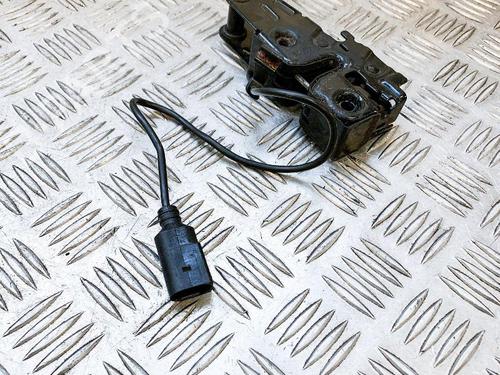 Hood lock AUDI A4 B8 (8K2) 2.0 TDI | BP11832152C133 
