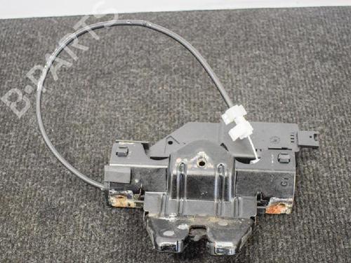 Used Tailgate lock BMW 3 (E90) 320 d (177 hp) 6748794