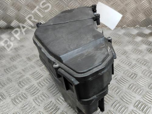 Used Fuse box PORSCHE CAYENNE (92A) 3.0 Diesel (262 hp) 16259098