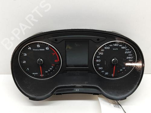 Cockpit AUDI A3 Sportback (8VA, 8VF) 1.0 TFSI (115 hp) 17374368