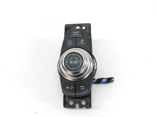 Used Switch INFINITI Q30 1.6 (156 hp) 28564157