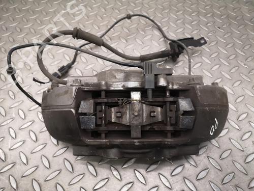 Used Right front brake caliper MERCEDES-BENZ A-CLASS (W176) A 45 AMG 4-matic (176.052) (360 hp) 30256151