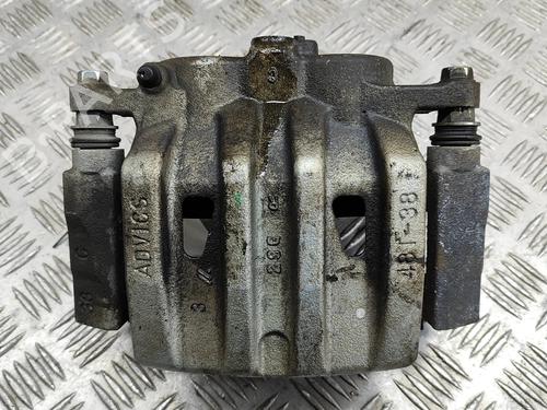 Used Right front brake caliper Right front brake caliper TOYOTA RAV 4 V (_A5_, _H5_) 2.5 Hybrid (AXAH52) (218 hp) 32754609 32754609