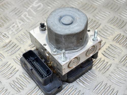 Used ABS pump RENAULT CLIO III (BR0/1, CR0/1) 1.2 16V (BR02, BR0J, BR11, CR02, CR0J, CR11) (75 hp) 8352458