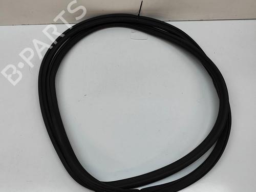 Gummiliste PORSCHE MACAN (95B) 3.0 S Diesel | BP26524141C142