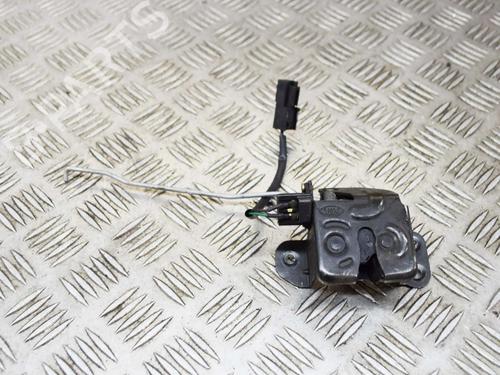 Used Tailgate lock KIA SPORTAGE II (JE_, KM_) 2.0 16V 4WD (141 hp) 10073495