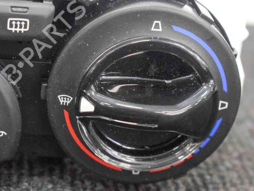 Climate control PEUGEOT 208 I (CA_, CC_) 1.2 VTI 82 | BP6747577I5 