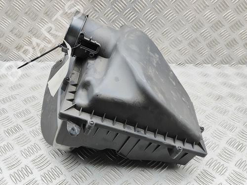 Luftfiltergehäuse für Luftfiltergehäuse BMW 8 Gran Coupe (G16, F93) 840 i (333 hp) 33825505 33825505