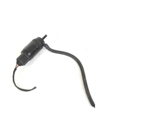 Sprinklervæskepumpe BMW 3 Touring (E91) 320 i (163 hp) 30208288