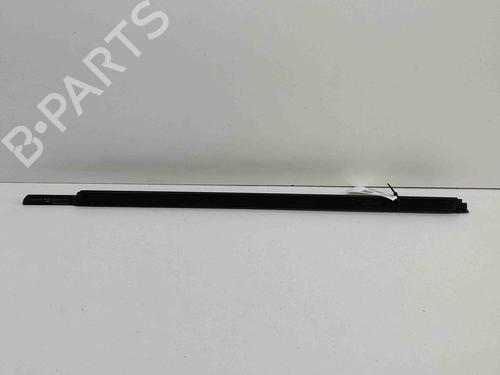 Door moulding trim LAND ROVER RANGE ROVER VELAR (L560) 3.0 D300 SDV6 4x4 | BP21187976C150 