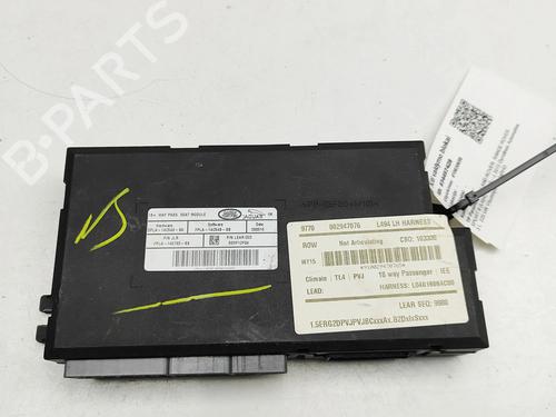 Used Electronic module Electronic module LAND ROVER RANGE ROVER SPORT II (L494) 3.0 SDV6 4x4 (306 hp) 33394956 33394956