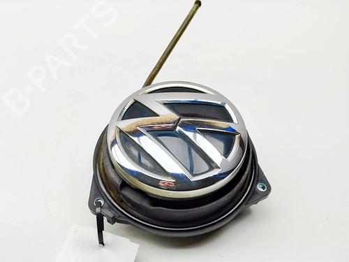 Tailgate handle VW PASSAT B8 Variant (3G5, CB5) 2.0 TDI | BP33375850C132 - Image 3