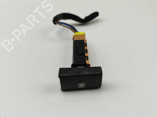 switch-hyundai-santa-fe-ii-cm-2005-2006-2007-2008-2009-2010-2011-2012-2013-2014-2015-36066912 main image