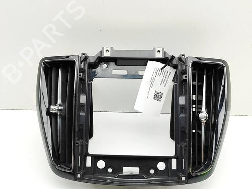 Used Air vent Air vent 37076909 37076909