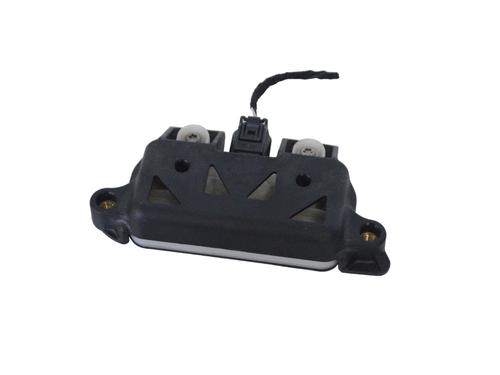 Spak kontakt TESLA MODEL S (5YJS) P90D AWD (540 hp) 30242406