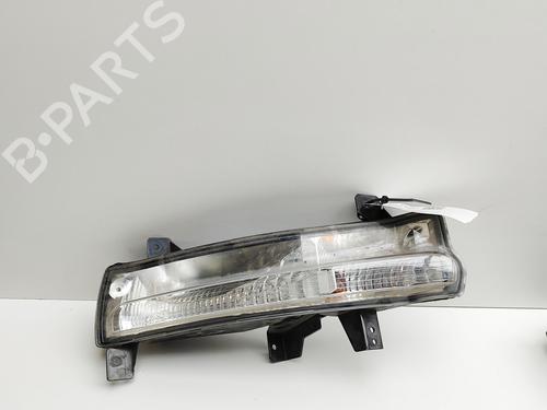 Right daytime light JEEP COMPASS (MP, M6, MV, M7) 1.3 HYBRID 4X4 | BP30544620C103