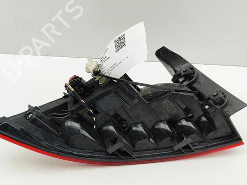 Right taillight VW PASSAT B8 (3G2, CB2) 2.0 TDI | BP38623451C35 - Image 4