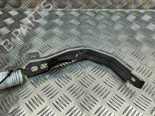 left-headlight-support-audi-tt-fv3-fvp-2014-29404457 main image