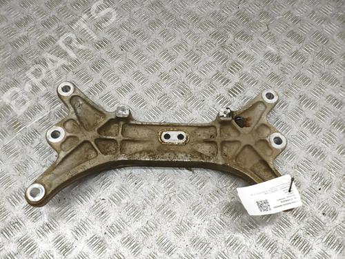 Apoio da caixa Apoio da caixa MASERATI GHIBLI III (M157) 3.0 D (275 hp) 39687664 39687664