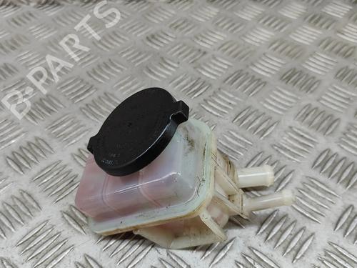 Power steering reservoir TOYOTA HILUX VIII Pickup (_N1_) 2.4 D 4WD (GUN125_, GUN125R) | BP24581055M117