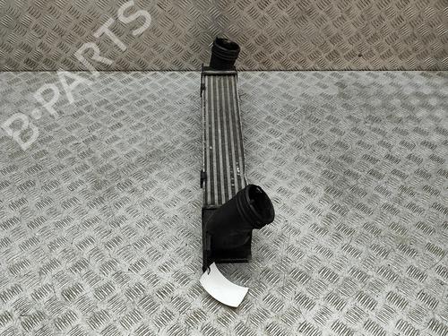 Intercooler / Chłodnica powietrza doładowującego BMW 3 (E90) 330 d | BP29945383M30 