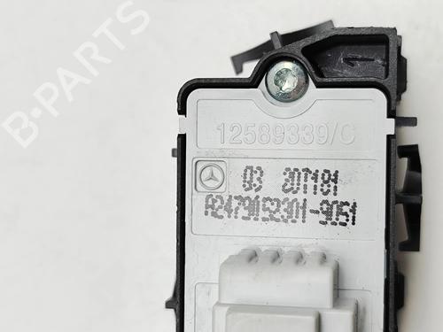 Switch MERCEDES-BENZ GLA (H247) GLA 200 (247.787) | BP30857122I30