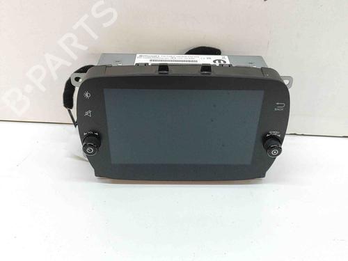 Used Display monitor FIAT 500 (312_) 1.0 Mild Hybrid (312.AYD1B) (69 hp) 28566765