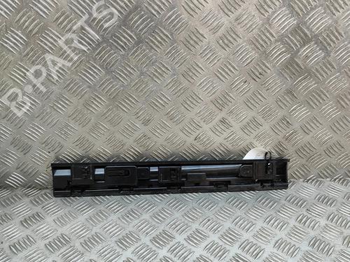 Used Support Support BMW X1 (F48) sDrive 20 i (192 hp) 18605136 18605136