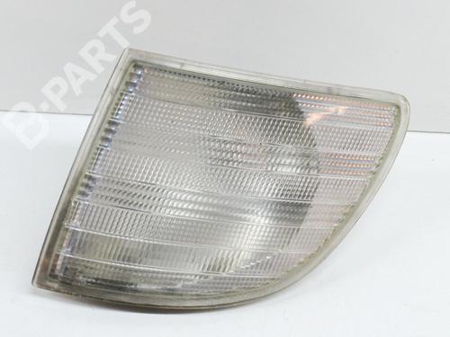 Used Left front indicator Left front indicator MERCEDES-BENZ VITO Bus (W638) 112 CDI 2.2 (638.194) (122 hp) 10401469 10401469