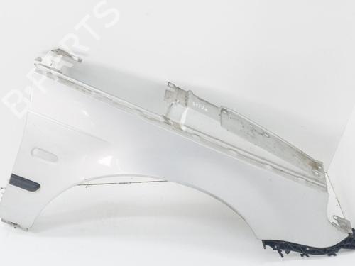 Used Right front fenders SAAB 9-5 Estate (YS3E) 2.3 t (170 hp) 7999371