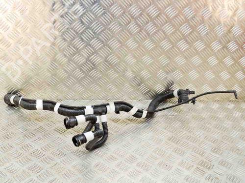 Rohr für TESLA MODEL 3 (5YJ3) EV AWD (351 hp) 27752841