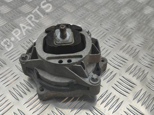 Used Engine mount BMW 7 (G11, G12) 730 d (265 hp) 19501498