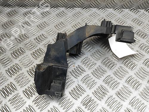 Scheinwerferhalter links KIA CEE'D (JD) 1.6 CRDi 110 | BP30005319C157