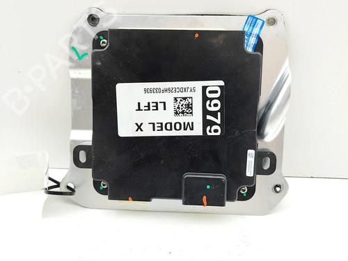 Used Electronic module Electronic module TESLA MODEL X (5YJX) P90D AWD (772 hp) 36470750 36470750