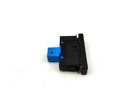 Advarselskontakt MAN TGE Van 2.0 TDI (01V, 03V, 36V, UYB, UYC, UYD) | BP31977004I22