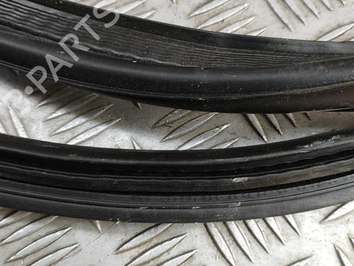 Rubber door seal PEUGEOT 2008 II (UD_, US_, UY_, UJ_, UR_, UC_) e-2008 (UKZKXZ) | BP29042425C142