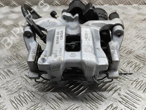 Used Right rear brake caliper Right rear brake caliper MAZDA 3 Hatchback (BP) 2.5 e-SKYACTIV-G (BP5H) (140 hp) 33379857 33379857