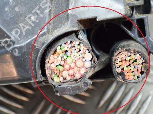 Fuse box KIA CEE'D Sportswagon (JD) 1.6 CRDi 110 | BP8412128E1 