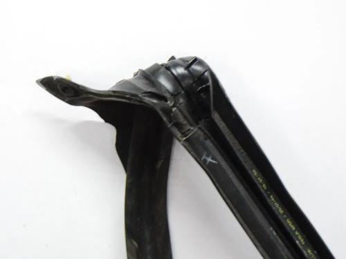 Gummiliste TESLA MODEL 3 (5YJ3) EV | BP27748331C142 - Image 4