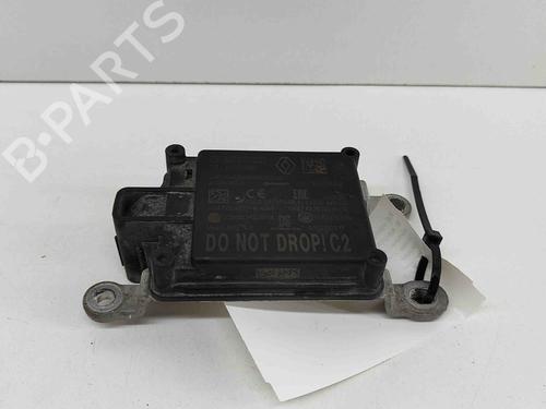 Elektronisk modul RENAULT MASTER III Van (FV) 2.3 dCi 180 FWD (FV04, FV07) | BP27773082M83 