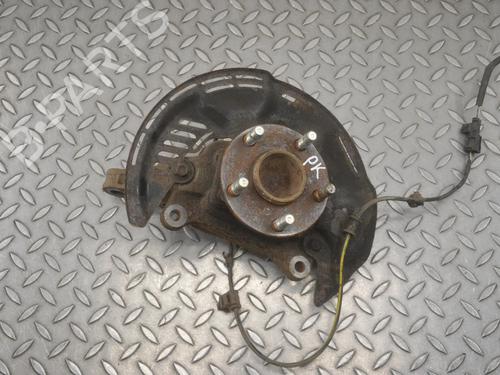 Used Left front steering knuckle TOYOTA GT 86 Coupe (ZN6_) 2.0 (ZN6AC_, ZN6BC_, ZN6K) (200 hp) 30249034