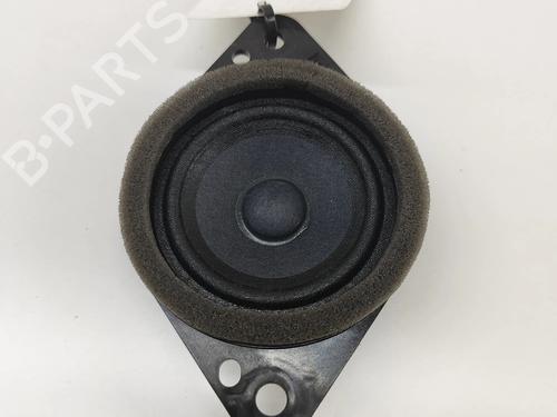 Used Speaker Speaker TOYOTA C-HR (_X2_, _H2_) Hybrid (MAXH20) (197 hp) 36044416 36044416