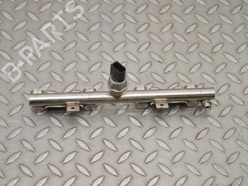 Used Injection rail BMW 1 (F20) 116 i (136 hp) 30234823