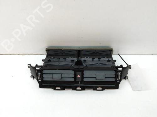 Used Air vent Air vent LAND ROVER DISCOVERY V (L462) 3.0 D 4x4 (211 hp) 16944825 16944825