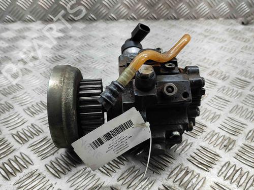 Used Fuel pump AUDI A6 C6 Avant (4F5) 3.0 TDI quattro (225 hp) 6751567
