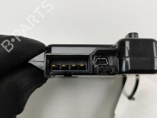 Electronic module TESLA MODEL Y (5YJY) EV Performance All-wheel Drive | BP33371091M83  - Image 7