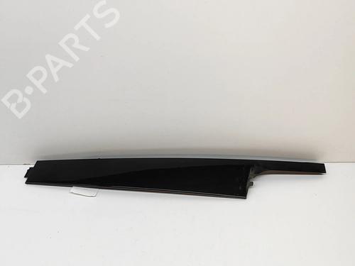 Dørliste Dørliste LAND ROVER RANGE ROVER IV (L405) 4.4 SDV8 4x4 (340 hp) 24582688 24582688