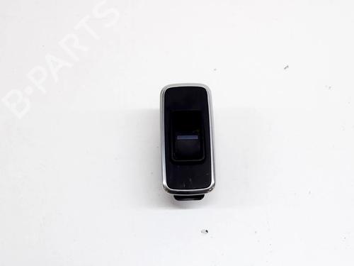 Used Right rear window switch JAGUAR F-PACE (X761) 2.0 TD4 AWD (180 hp) 9628835