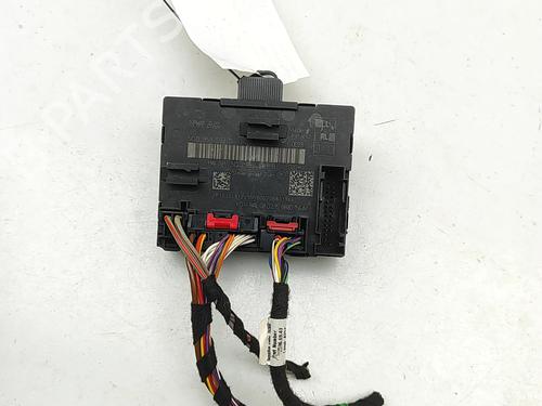 Used Electronic module Electronic module VW PASSAT B8 Variant (3G5, CB5) 2.0 TDI (150 hp) 33391493 33391493